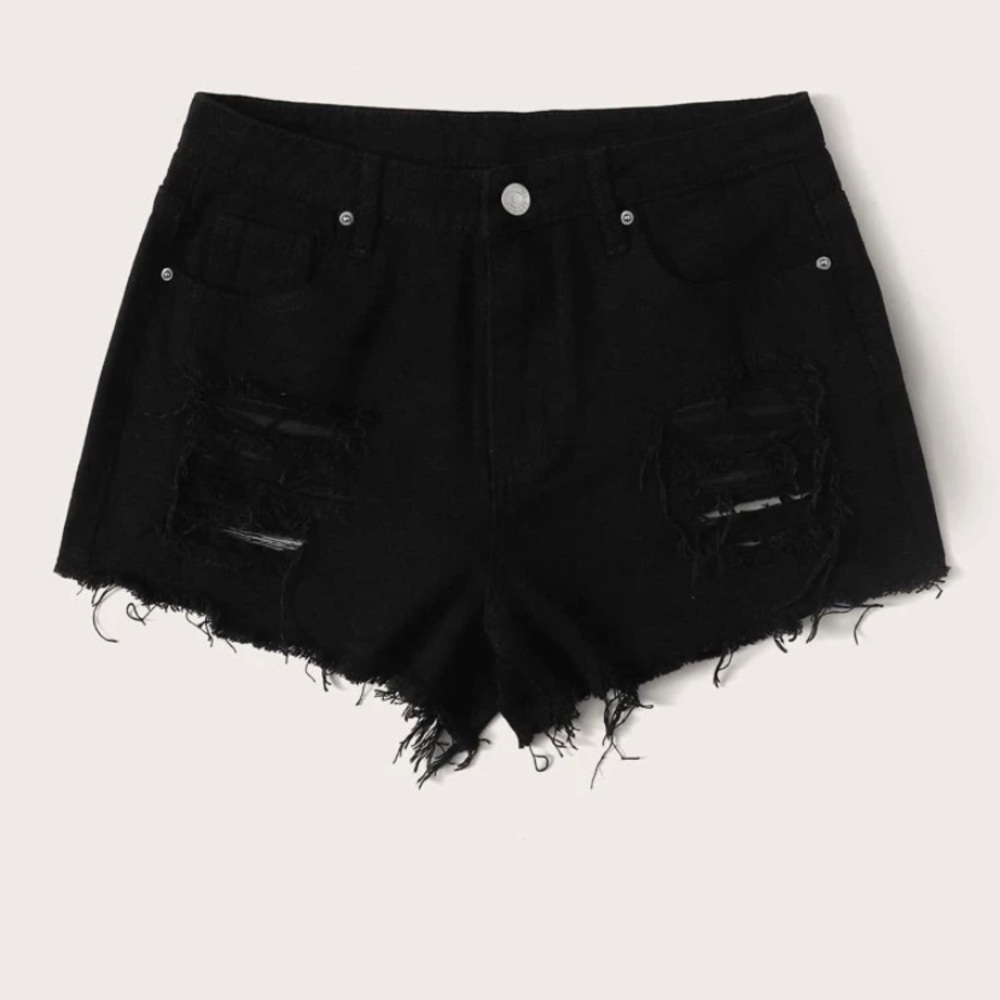 Distressed Black Denim Shorts 🌴
